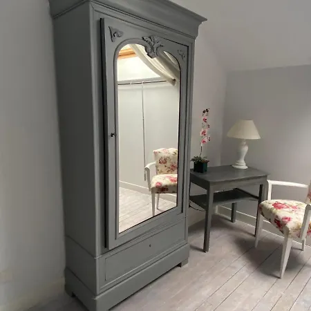 Lejlighed Avec Piscine Et Jardin Le Cosy - Les Bergeronnettes *