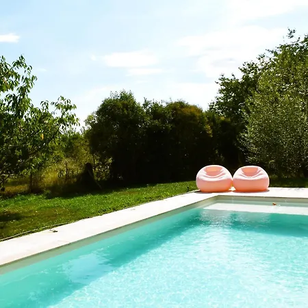 Avec Piscine Et Jardin Le Cosy - Les Bergeronnettes